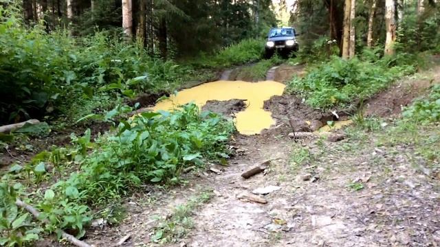 УАЗ ПАТРИОТ в лесу 2015 3 смотреть онлайн