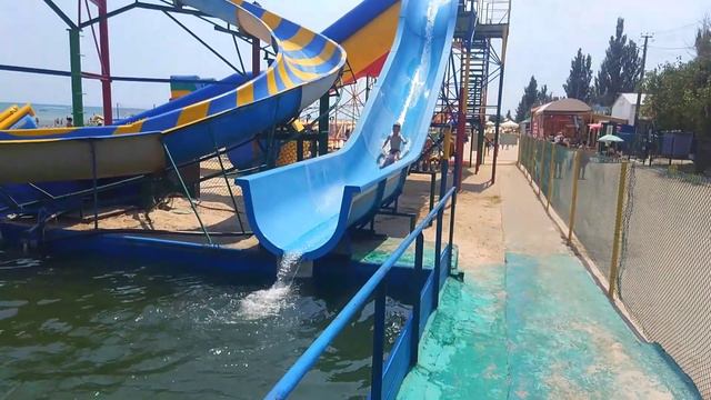 Артем отдыхает на море. Арбатская стрелка 2019 смотреть онлайн