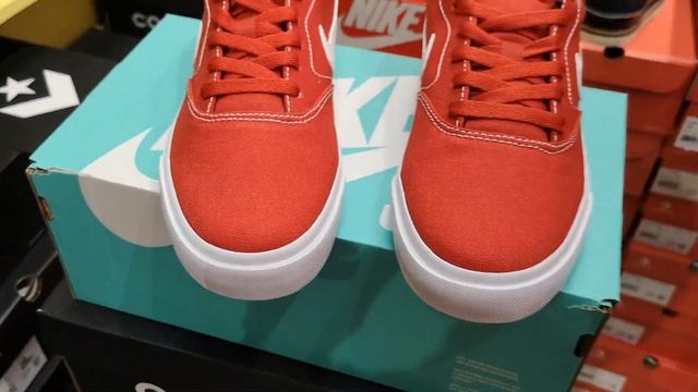 Nike SB Charge CNVS CD6279-601 красные кеды для скейта смотреть онлайн