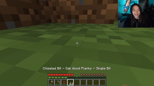 Я ПОСТРОИЛА САМЫЙ МАЛЕНЬКИЙ ДОМ В МАЙНКРАФТ! ДОМ В ОДИН БЛОК В MINECRAFT смотреть онлайн