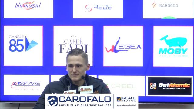 U.S. Lecce: Conferenza di Linas Megelaitis 14-01-2017 смотреть онлайн