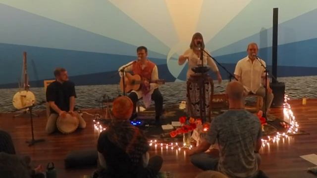 OmTara - Truth & Love - Sat Narayan смотреть онлайн