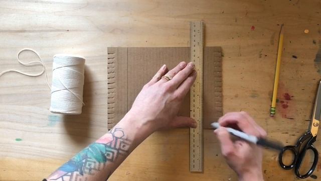 How to Make a Cardboard Loom | Step by Step | Art for Kids смотреть онлайн