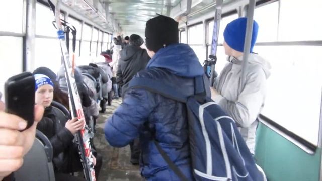 Танцы в автобусе!!!!!!!!!!!! смотреть онлайн