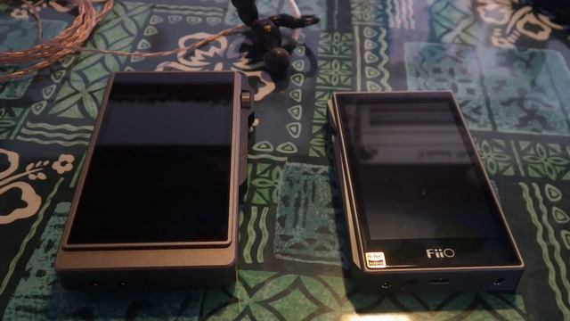 FiiO X5 3rd gen v.s. iBasso DX200 смотреть онлайн