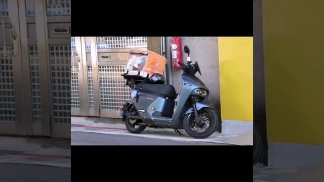 #gogoro Безумно хорошие электронные скутеры (Gogoru) #кремниеваядолина смотреть онлайн