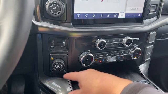 2023 Ford F-150 Tremor + Hoop Steps, Tailgate Step, 360 Degree Camera Review | Island Ford смотреть онлайн