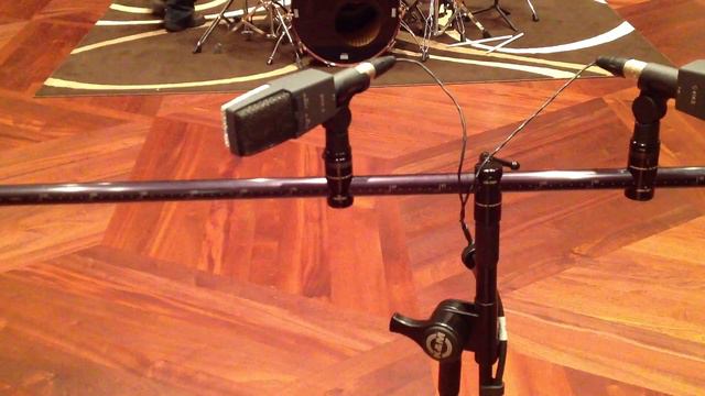 How to Mic a Room in Stereo: Four Easy Methods смотреть онлайн