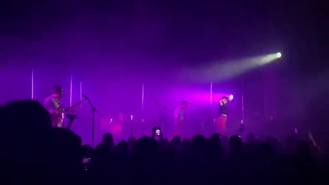 Hurricane- Marina Maximilian live смотреть онлайн