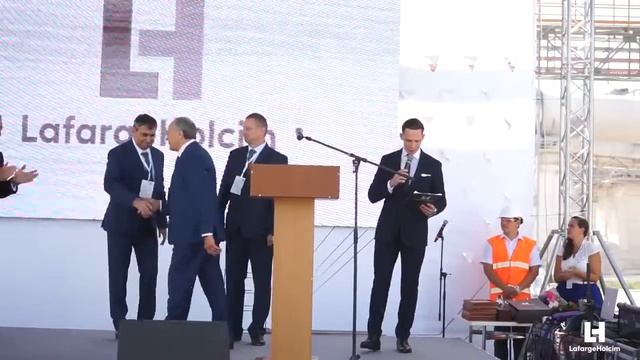 Запуск новой линии завода ЛафаржХолсим в Вольске. Август 2017 г. смотреть онлайн