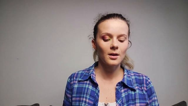 Пробую делать яркий макияж. Отвечаю на вопросы. смотреть онлайн
