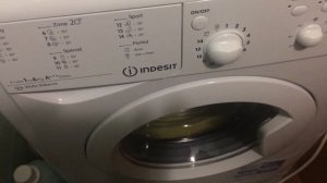 Новая стиралка Indesit стучит при отжиме