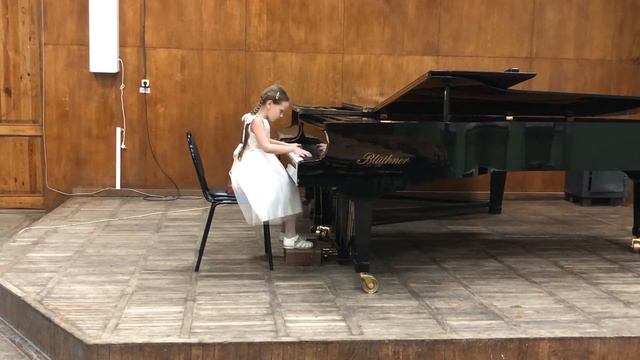 Адучаева Анастасия. Саратов, 1 класс смотреть онлайн