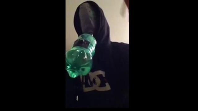 Hit with the home made bong смотреть онлайн