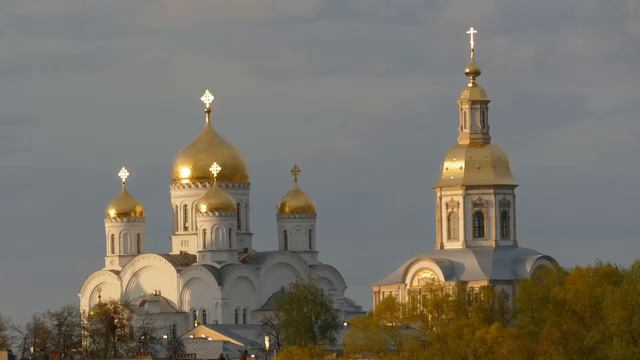 Прямая трансляция пользователя Свято-Троицкий Серафимо-Дивеевский женский монастырь смотреть онлайн