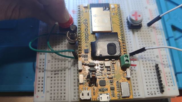 Esp32 Muse radio 📻 смотреть онлайн