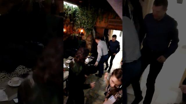 8 марта в ресторане Кишинев смотреть онлайн