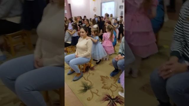 Утренник в детском саду. День матери. 23.11.23.. смотреть онлайн