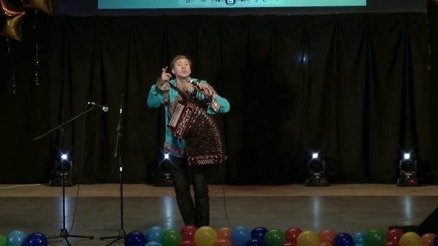 Тополь и рябина исп автор Игорь Шипков смотреть онлайн