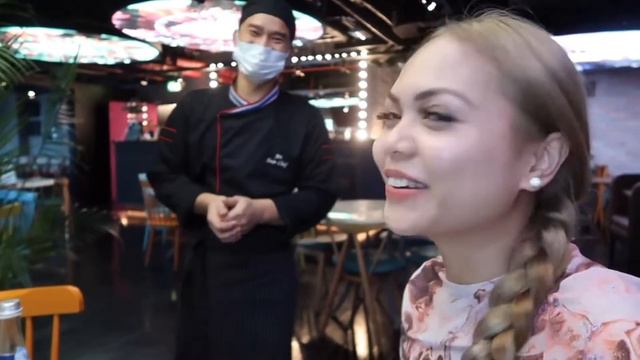 Dubai vlog || moving to next hotel and chillin at koko bay смотреть онлайн