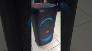 JBL Party Box 100 Sound Check