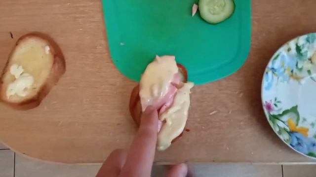 Кулинарное шоу. Готовим бутерброды. смотреть онлайн