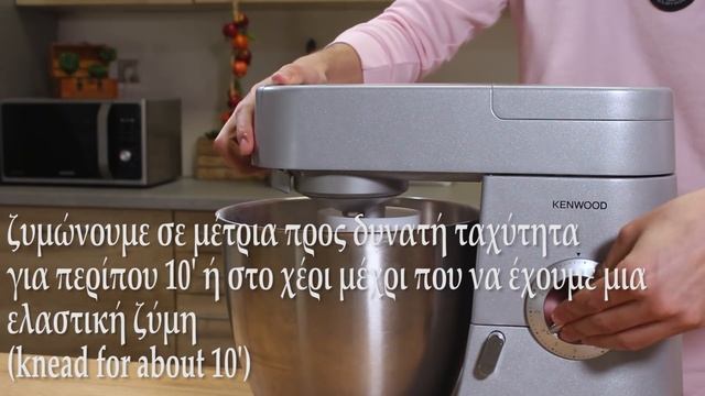 Συνταγάρα για τα πιο Αφράτα Τσουρέκια (Δεν έχετε φάει πιο νόστιμα) смотреть онлайн