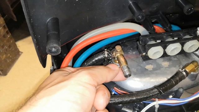 Починка пароочистителя Kitfort смотреть онлайн