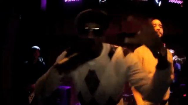 "Microphone Check Sing It" Live @ Spike Hill Guestos Anonymous MC 11-21-11 смотреть онлайн