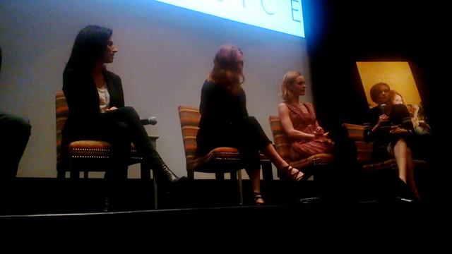 Julianne Moore, Kristen Stewart, Kate Bosworth, Lisa Genova and Wash Westmoreland Talk 'Still Alice смотреть онлайн