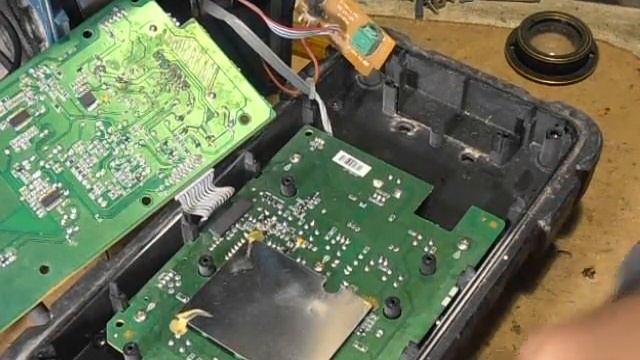 Радиоприемник MAKITA.Ремонт. смотреть онлайн