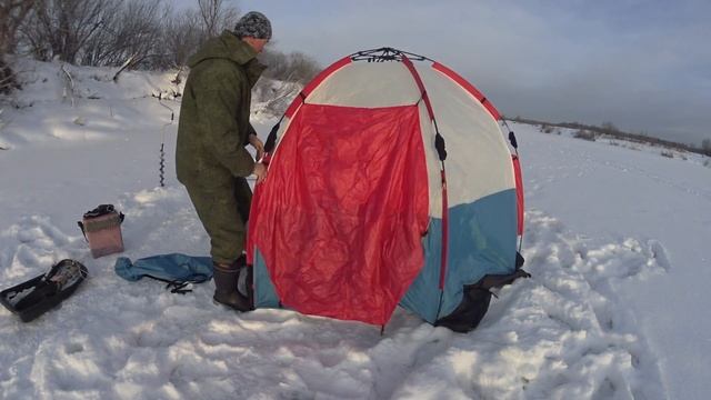 Краткий обзор палатки для зимней рыбалки Canadian Camper Nord Fox 3 смотреть онлайн