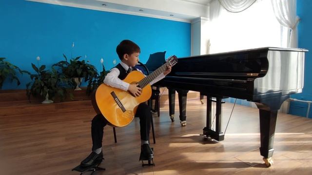 Д. Гольдвик "Исландия", исполняет Гедике Максим, 1 класс. смотреть онлайн