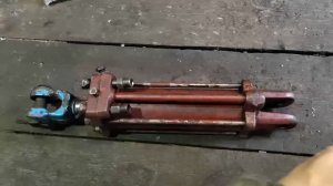 Замена Гидроцилиндра навески Т-40 нюансы, как сделать быстро и без проблем.