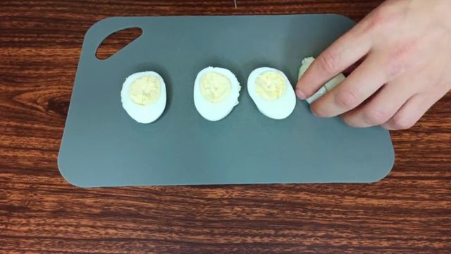 ВКУСНЫЙ САЛАТ ЗА 5 МИНУТ ИЗ ШПРОТ