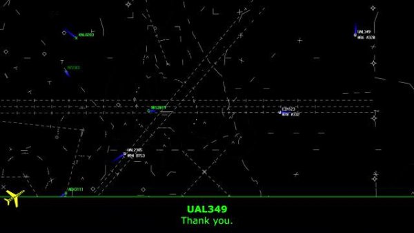 United A320 has CRACKED WINDSHIELD flying in Hailstorm | Emergency Return