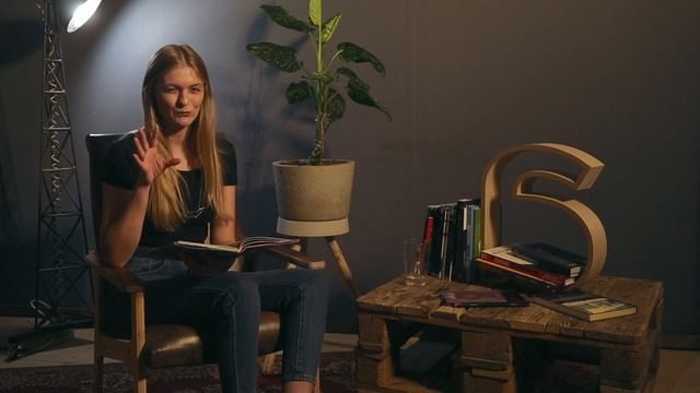 Библиотека комикса: «451° по Фаренгейту», R. Bradbury, T. Hamilton смотреть онлайн