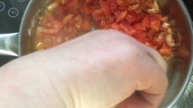 Томатный суп с чечевицей и перловкой. Постное блюдо./ Tomato soup with lentils and barley смотреть онлайн