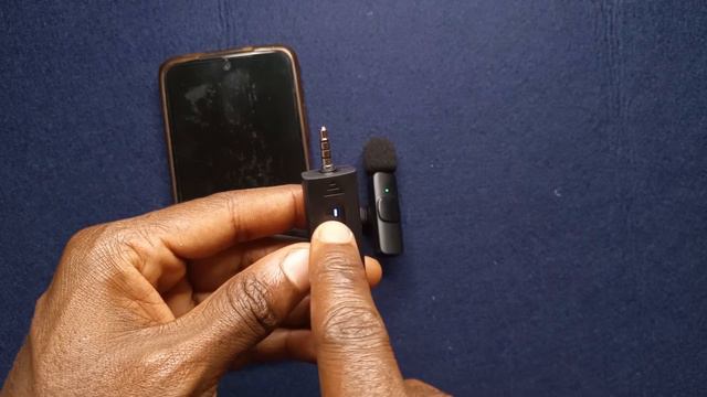 How To Use the K35 Wireless Microphone with a Phone смотреть онлайн
