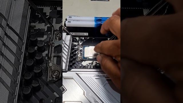 installing a 12th or 13th gen i5 13600kf cpu lga1700 смотреть онлайн