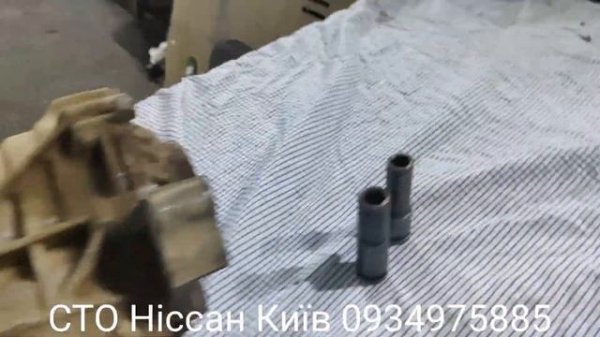 Ніссан Мурано Z52 заміна сальників роздатки.