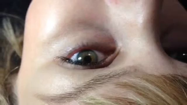 Наращивание ресниц по поресничной технолигии. Мастер Папина Анна. смотреть онлайн