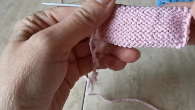 ?Как набрать петли чтобы первый ряд был лицевой (поворотное), +(подсказка для любых резинок) смотреть онлайн