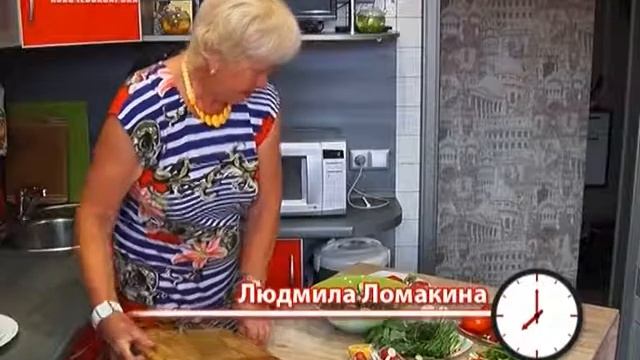 В ритме жизни»: Рецепт летнего витаминного салата от Людмилы Ломакиной смотреть онлайн