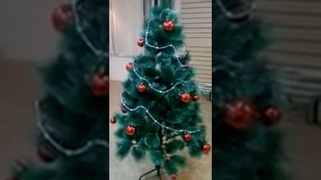 Искусственная елка с напылением снег 1,8 м