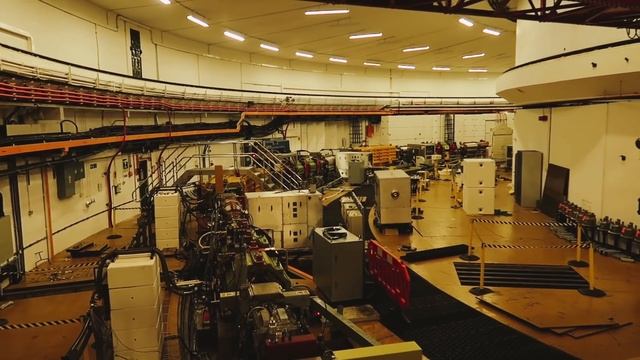 Поход на ускоритель частицＩСтажировка в лабораторииＩInternDays #9 смотреть онлайн