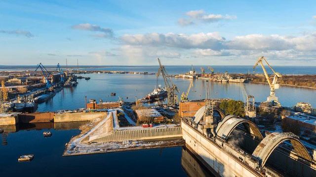 На Севмаше установили новое композитное оборудование для производства деталей подлодок смотреть онлайн