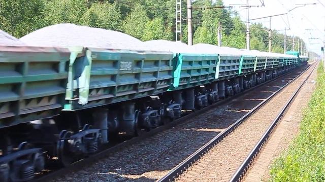 ВЛ10-1799 (РЖД/Окт, ТЧ-21 Волховстрой) с "двойной" думпкарной вертушкой смотреть онлайн