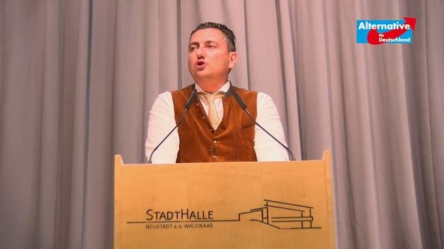 Dubravko Mandic in Neustadt an der Waldnaab 10.10.2018 смотреть онлайн