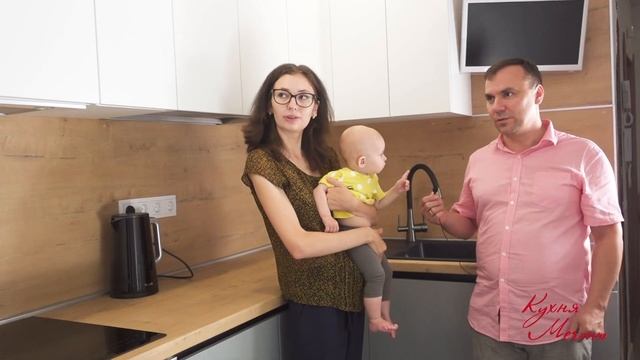 Угловая кухня с матовыми фасадами из эмали смотреть онлайн